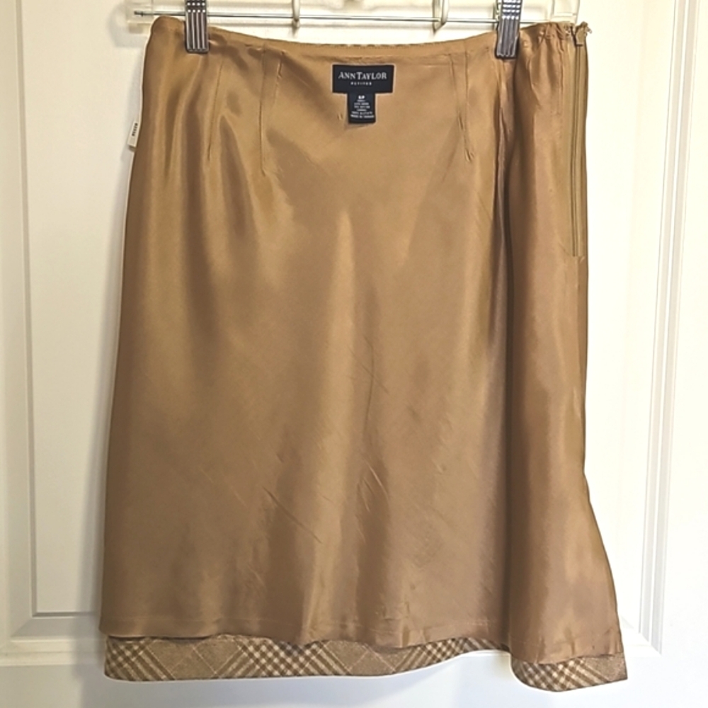 Ann Taylor wool skirt - Picture 3 of 7